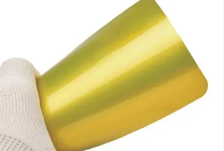 Muestra de película Liquid Metal Ruby Gold, código TPU-4016