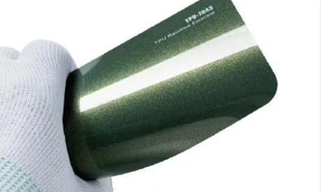 Muestra de película Rainbow Emerald, código TPU-7043